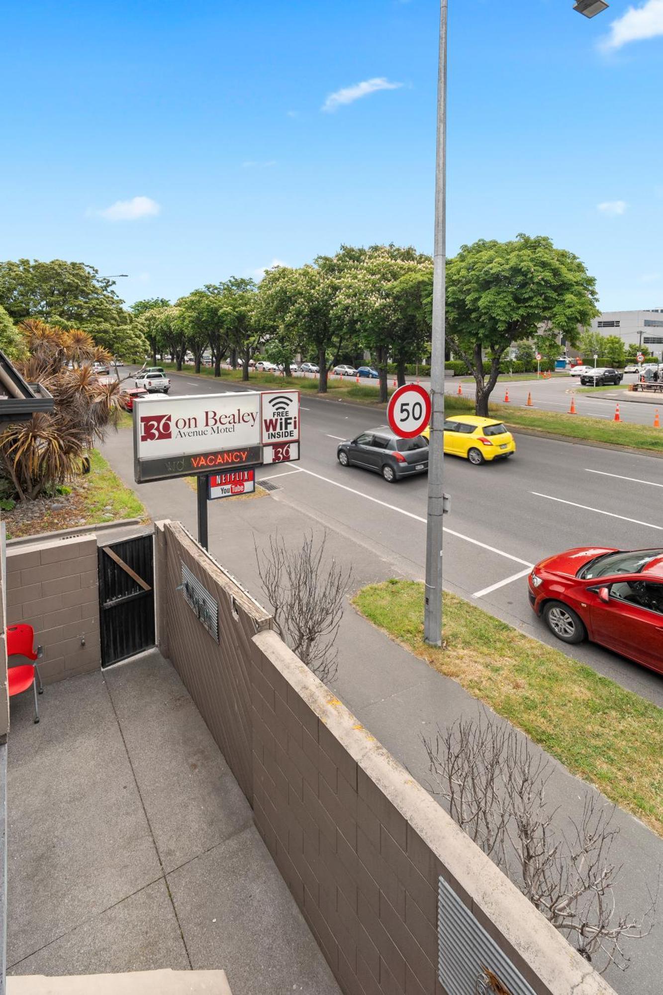 136 On Bealey Motel Christchurch Kültér fotó